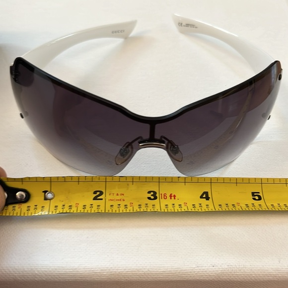 Authentic vintage Gucci Mask shaped frame sunglasses with case! - Picture 8 of 10